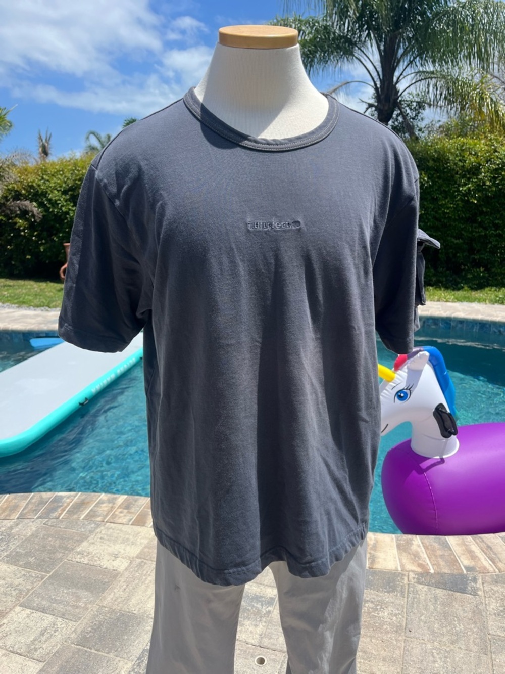 Tommy Hilfiger Men's Short-Sleeve Crewneck T-Shirt 90s vibe 100% COTTON